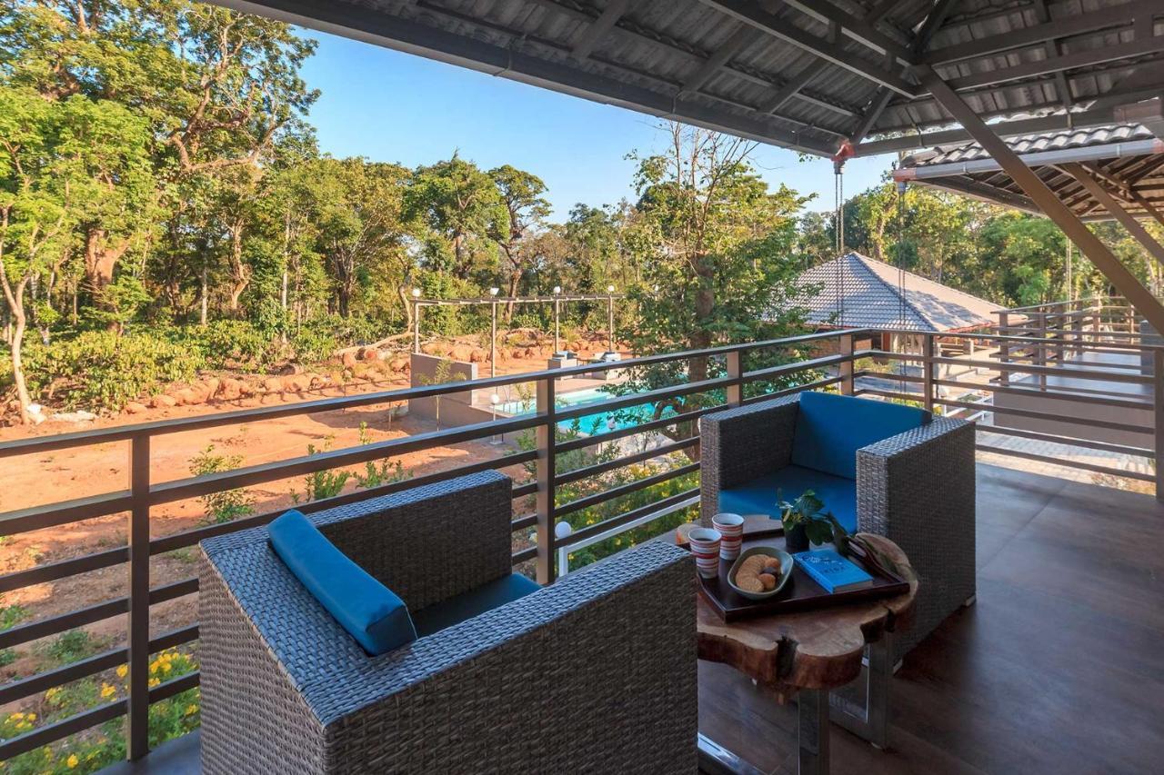 Coffee & Mist Luxury Villa- Comp Breakfast, Pool, Lounge, And Coffee Estate By Stayvista Madikeri Eksteriør billede