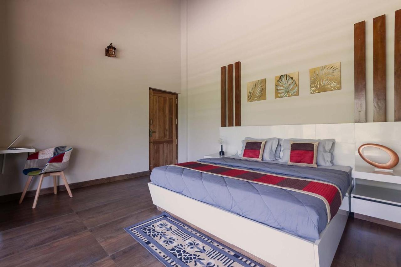 Coffee & Mist Luxury Villa- Comp Breakfast, Pool, Lounge, And Coffee Estate By Stayvista Madikeri Eksteriør billede