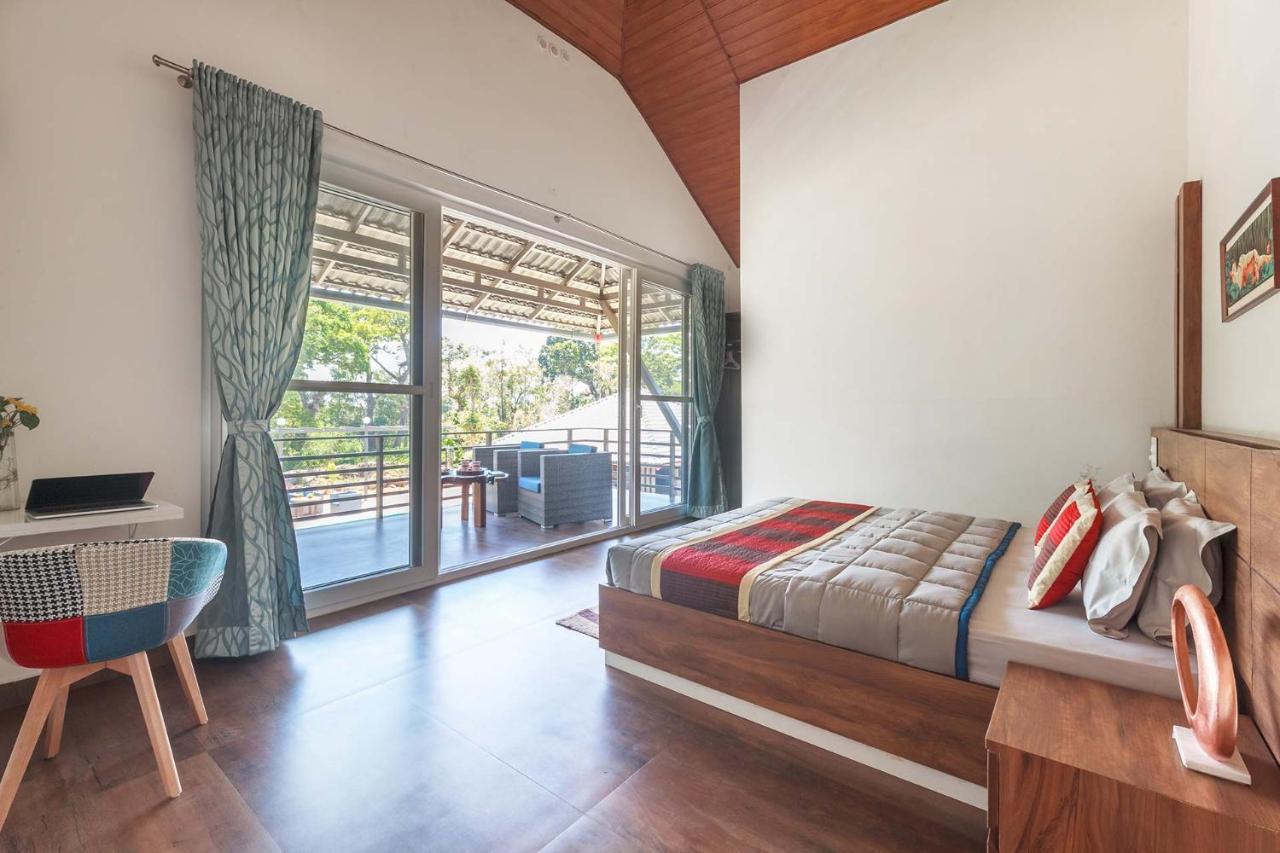 Coffee & Mist Luxury Villa- Comp Breakfast, Pool, Lounge, And Coffee Estate By Stayvista Madikeri Eksteriør billede